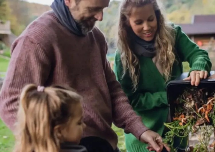 Quelle taille de composteur choisir en fonction du nombre de personnes dans votre foyer ? Quelle taille de composteur choisir en fonction du nombre de personnes dans votre foyer ?